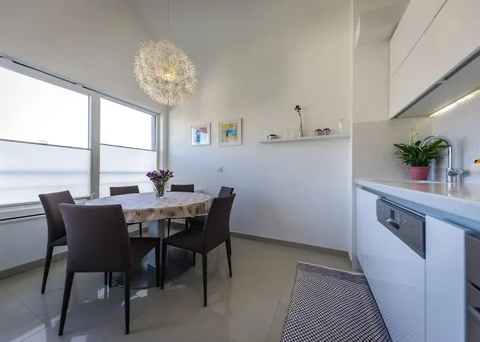 Merita شقة دوبروفينك